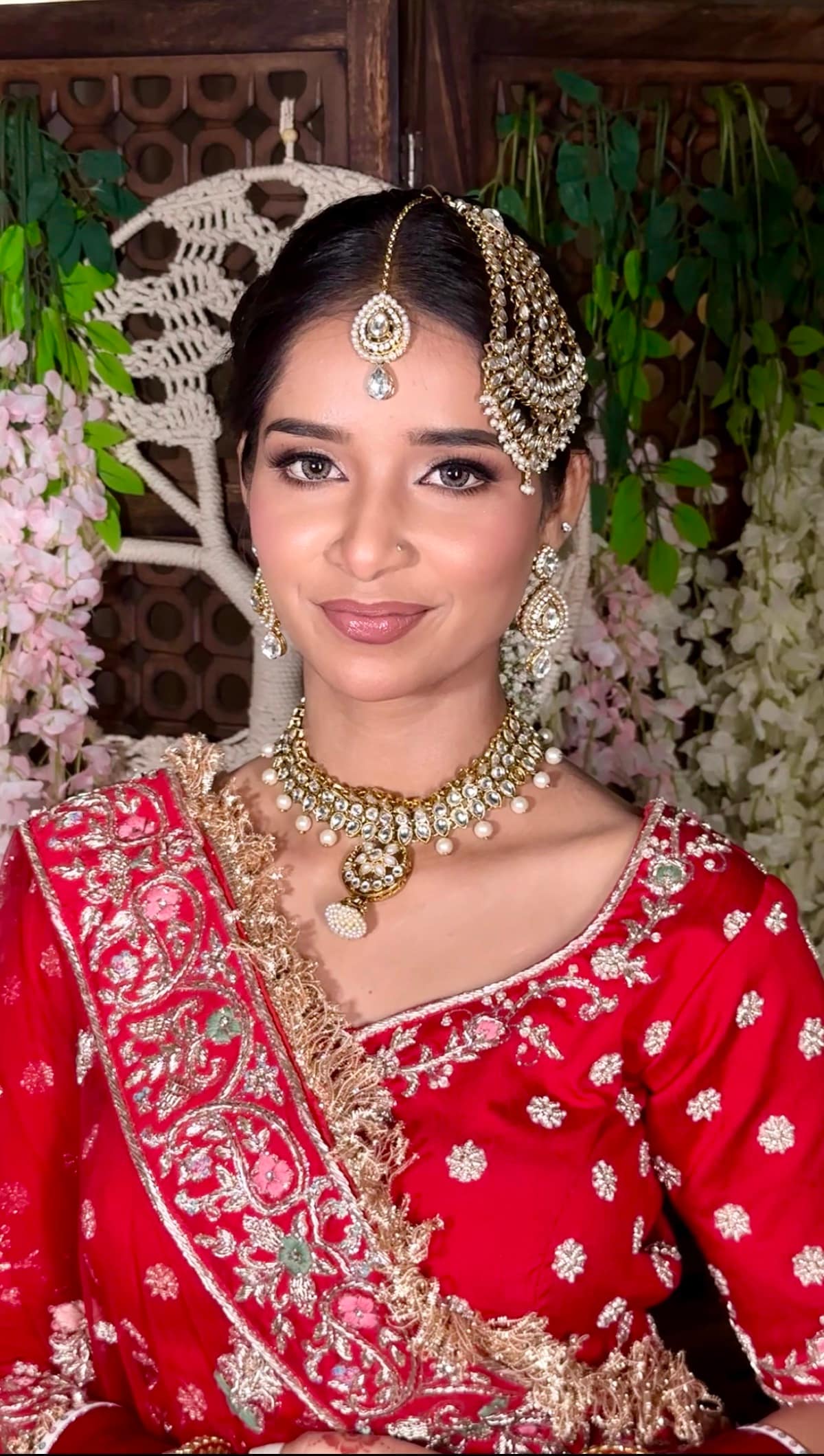Passaa & Kundan Choker Bridal Elegance — bridal makeup by Makeovers by Bhuvita, Chandigarh